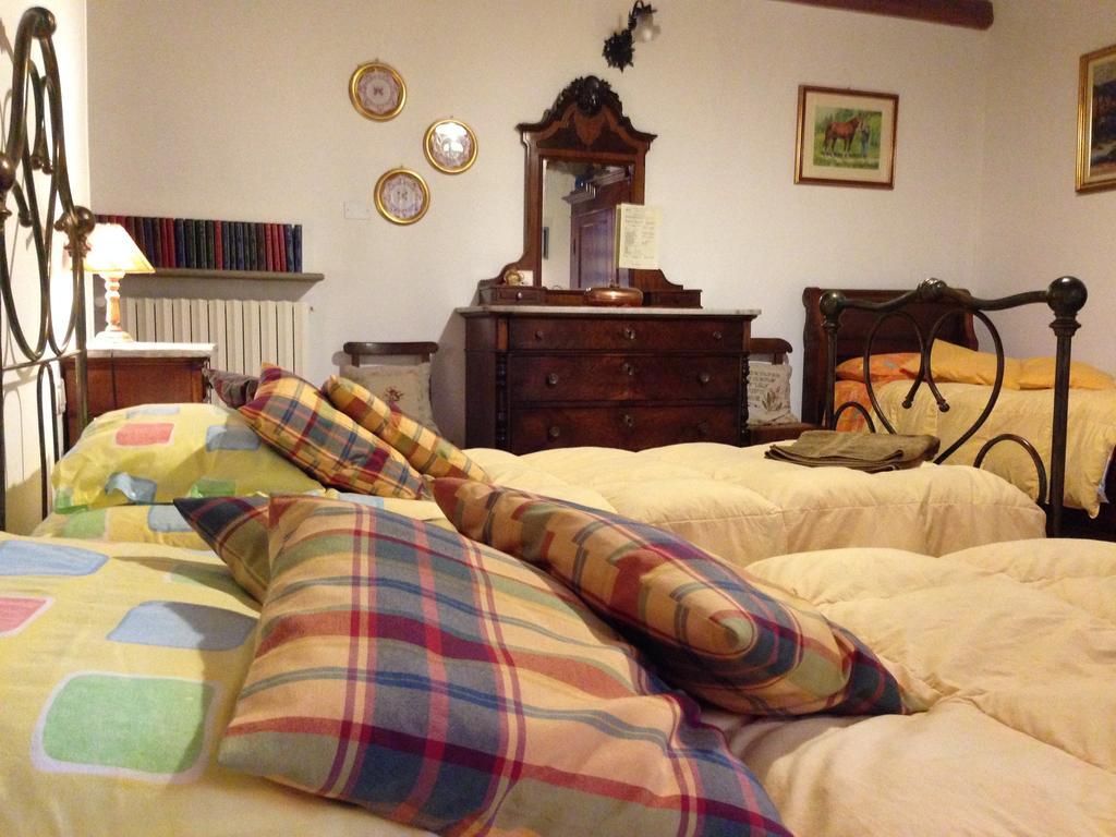 Cascina Folletto Villa Novi Ligure Cameră foto